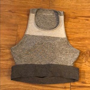 slashback crop top (m) outdoor voices